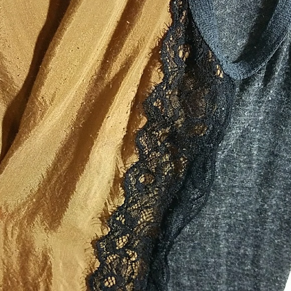 Sleeveless silk tank top, lace, wool - Picture 2 of 5